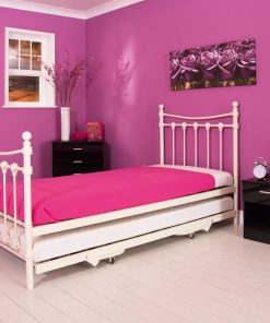 Santa Fe metal bedstead